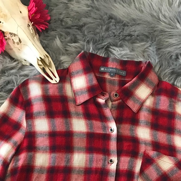 Elliot Lauren Plaid Top - Picture 3 of 3